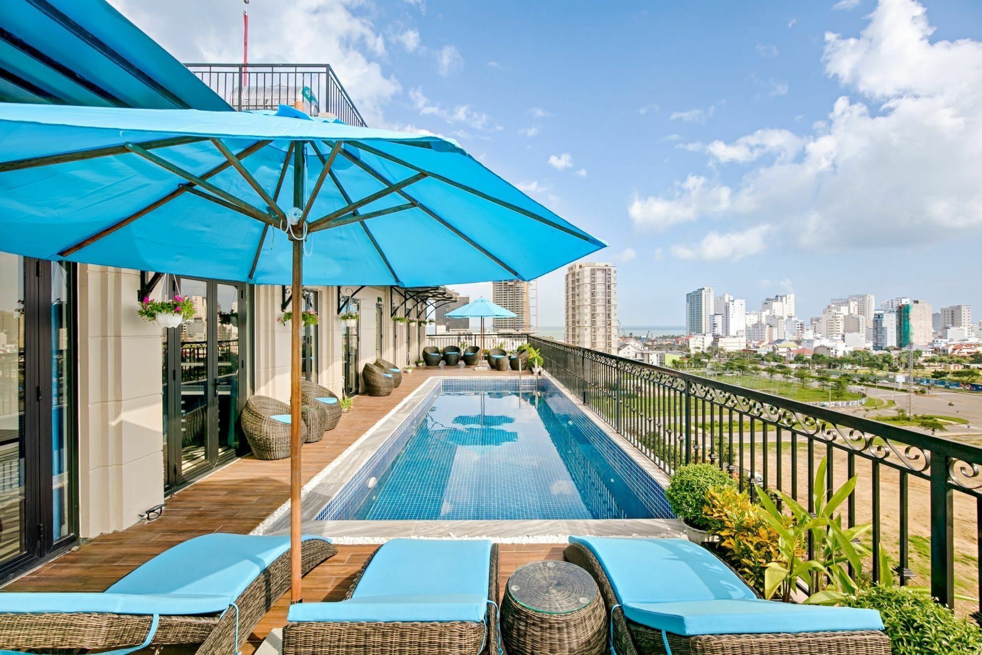 The Herriott & 3* Da Nang